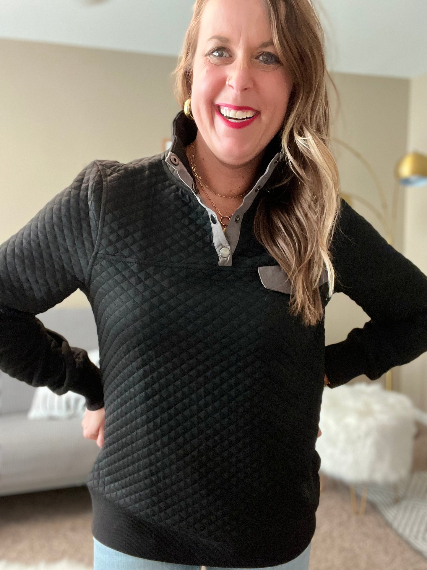 Diamond pattern pull over