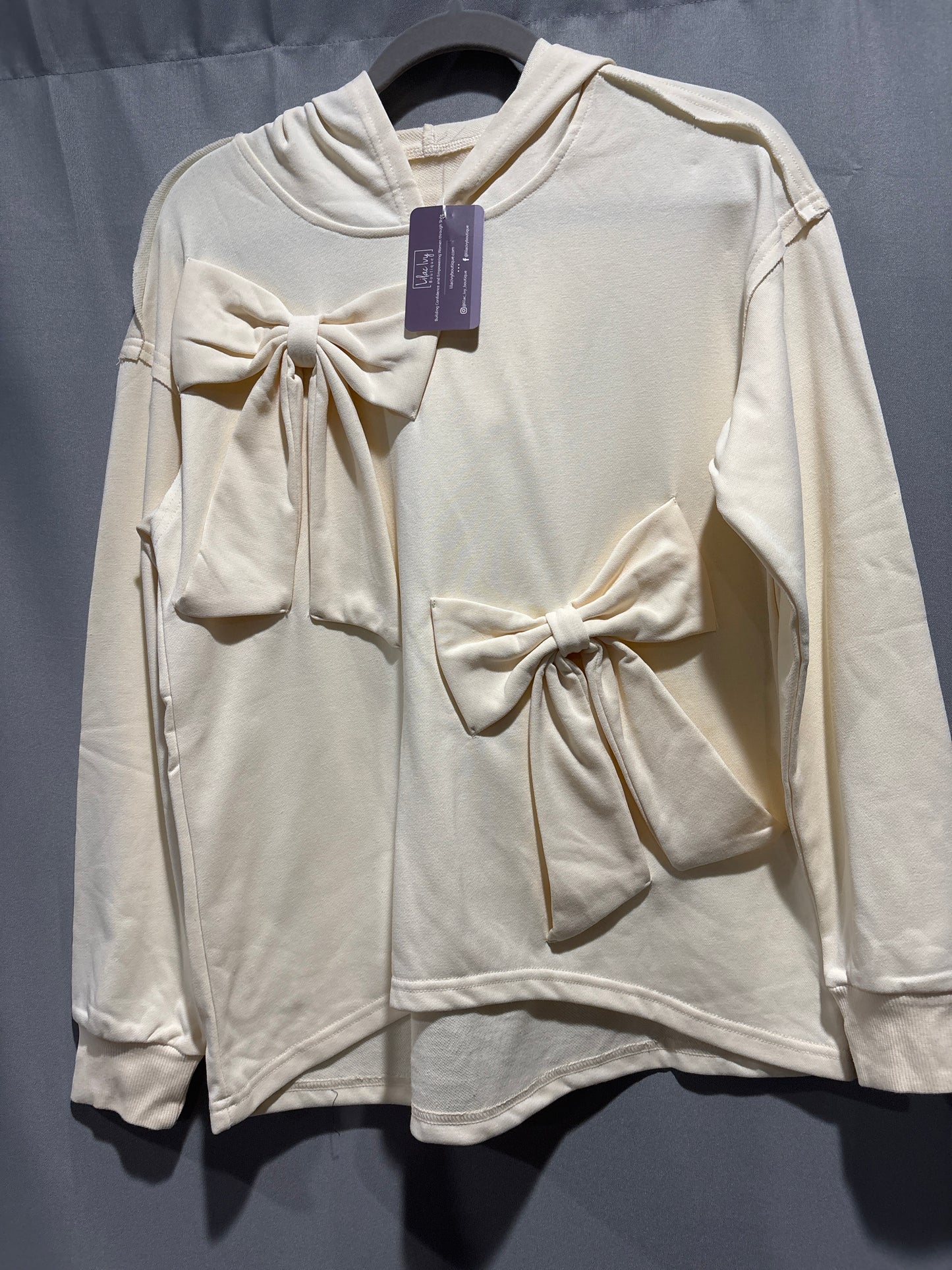 Hoodie with bows