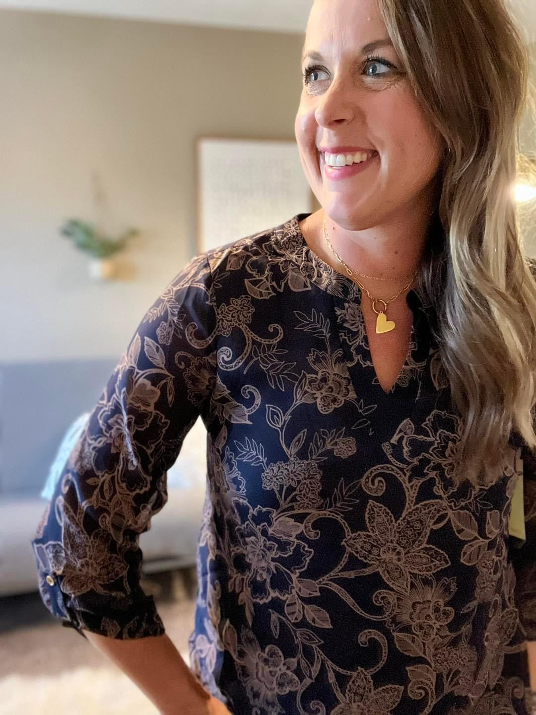 Printed asymmetrical hem blouse