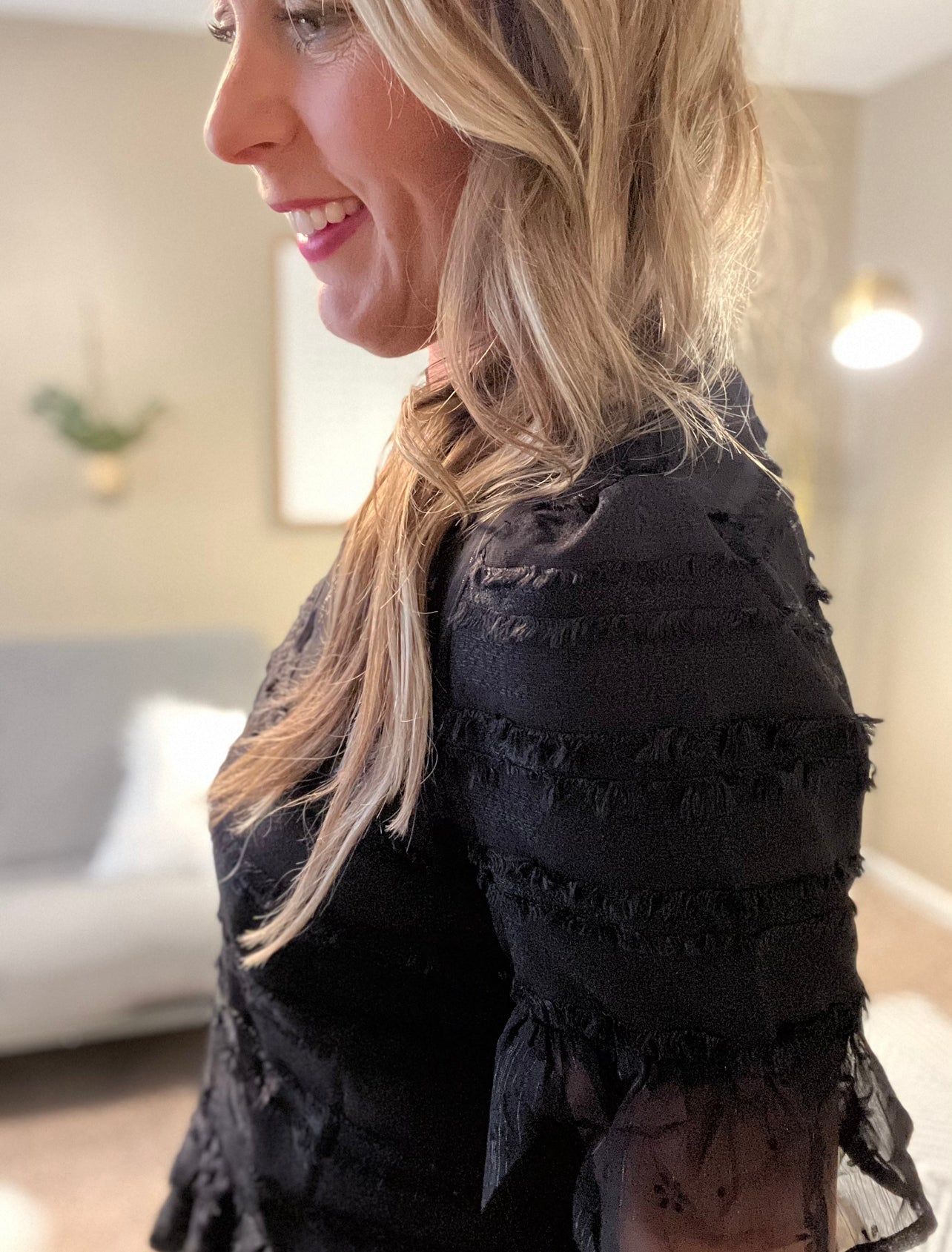 Lurex fuzzy ruffle top - black