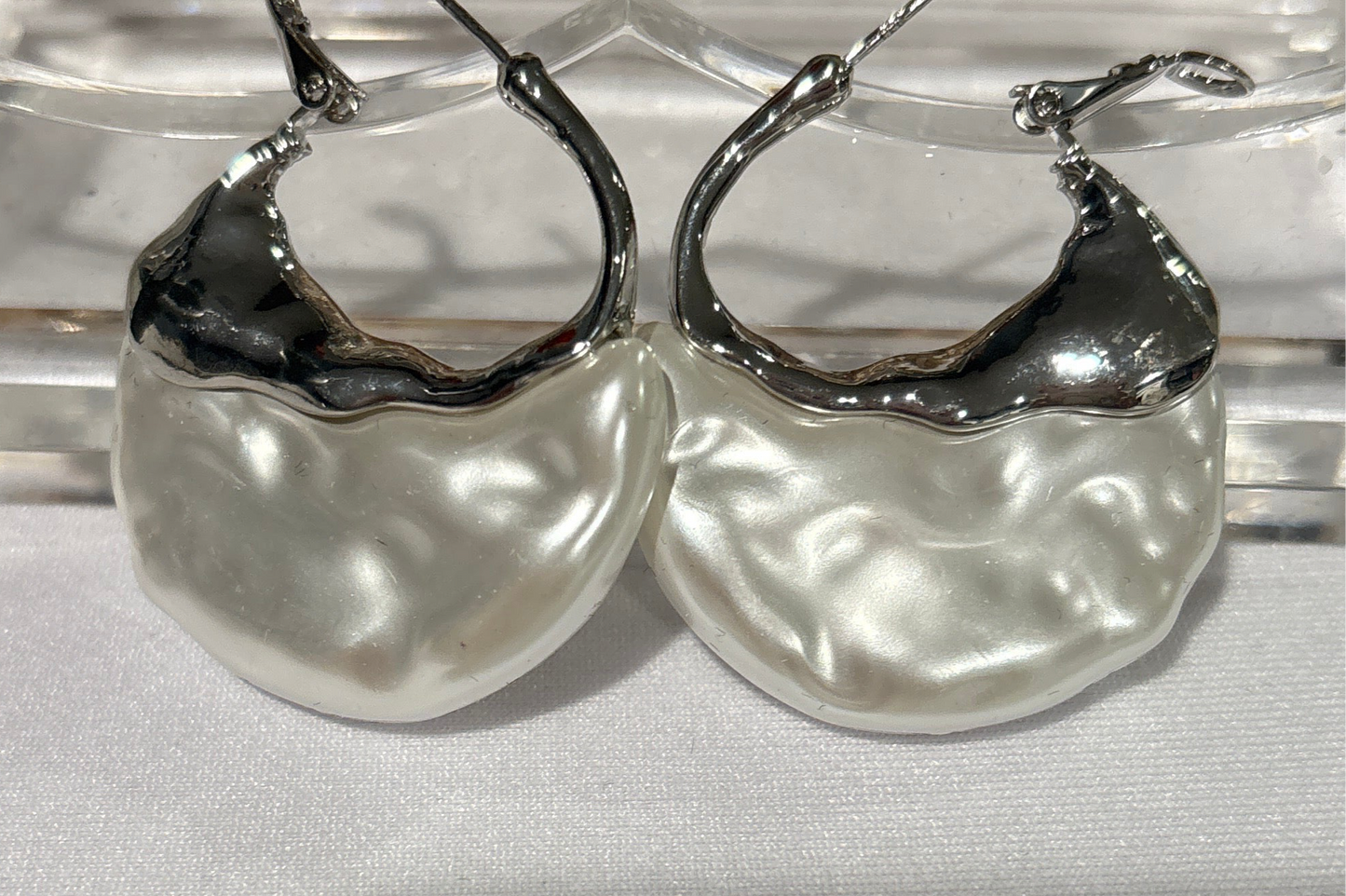 Silver mother of pearl earrings