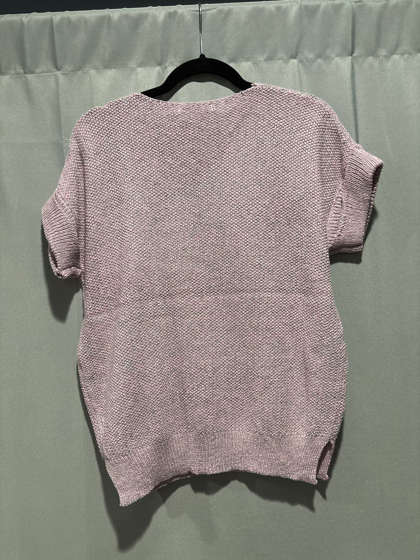 Center seam short sleeve sweater