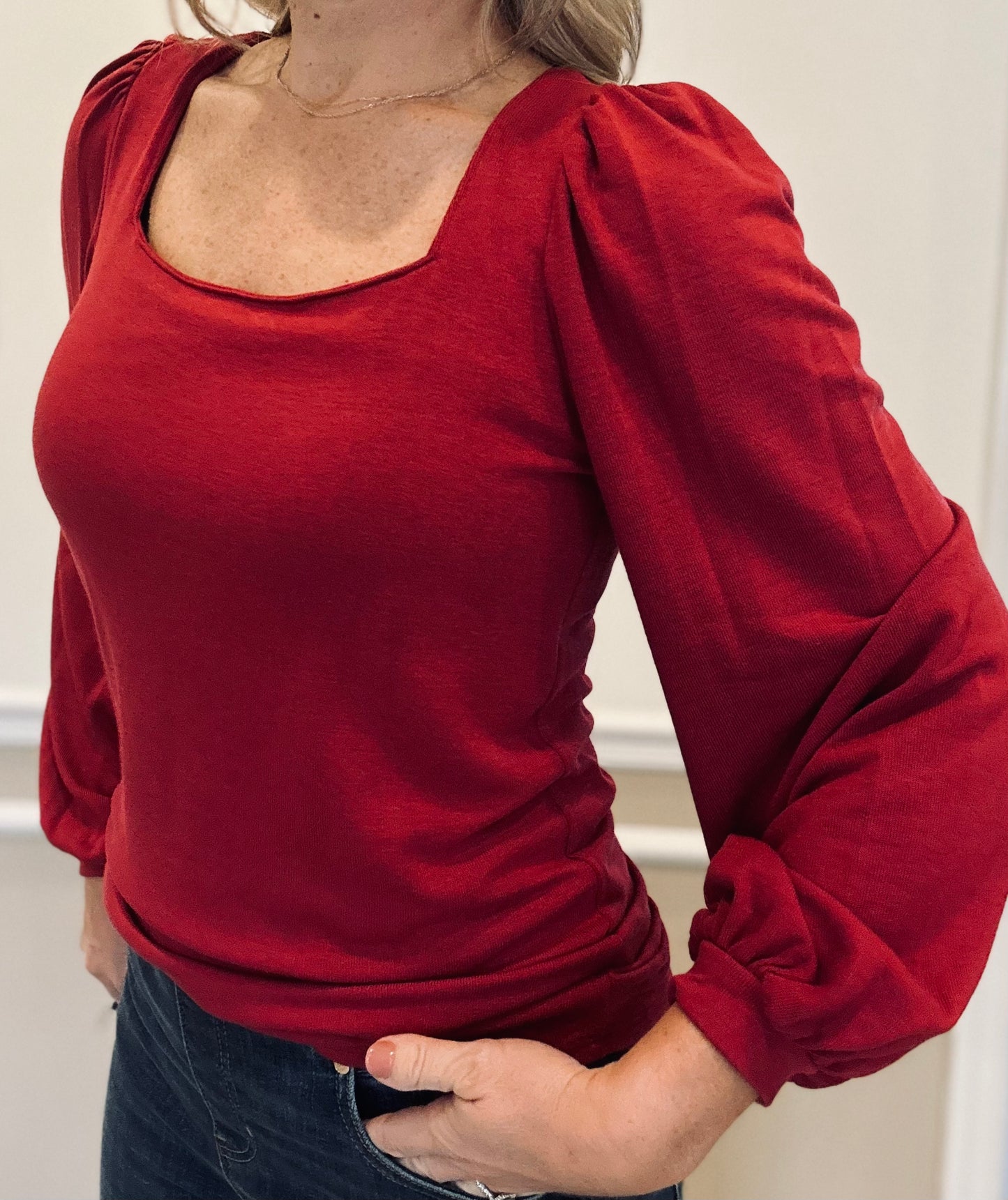 Light weight long sleeve sweater