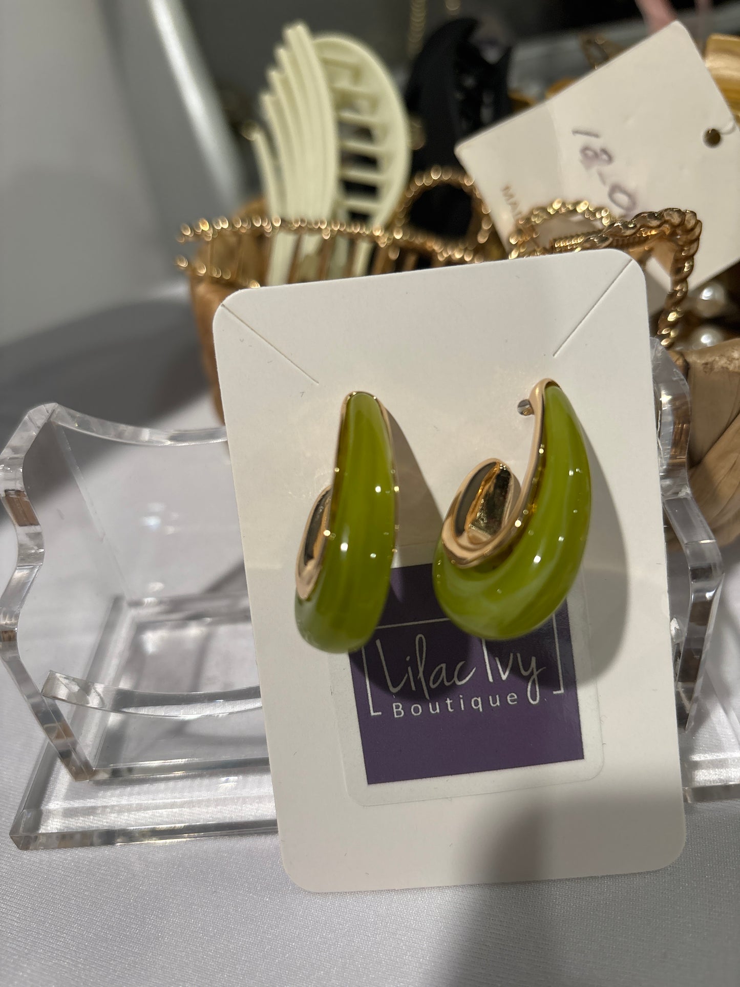 Green enamel and gold earrings
