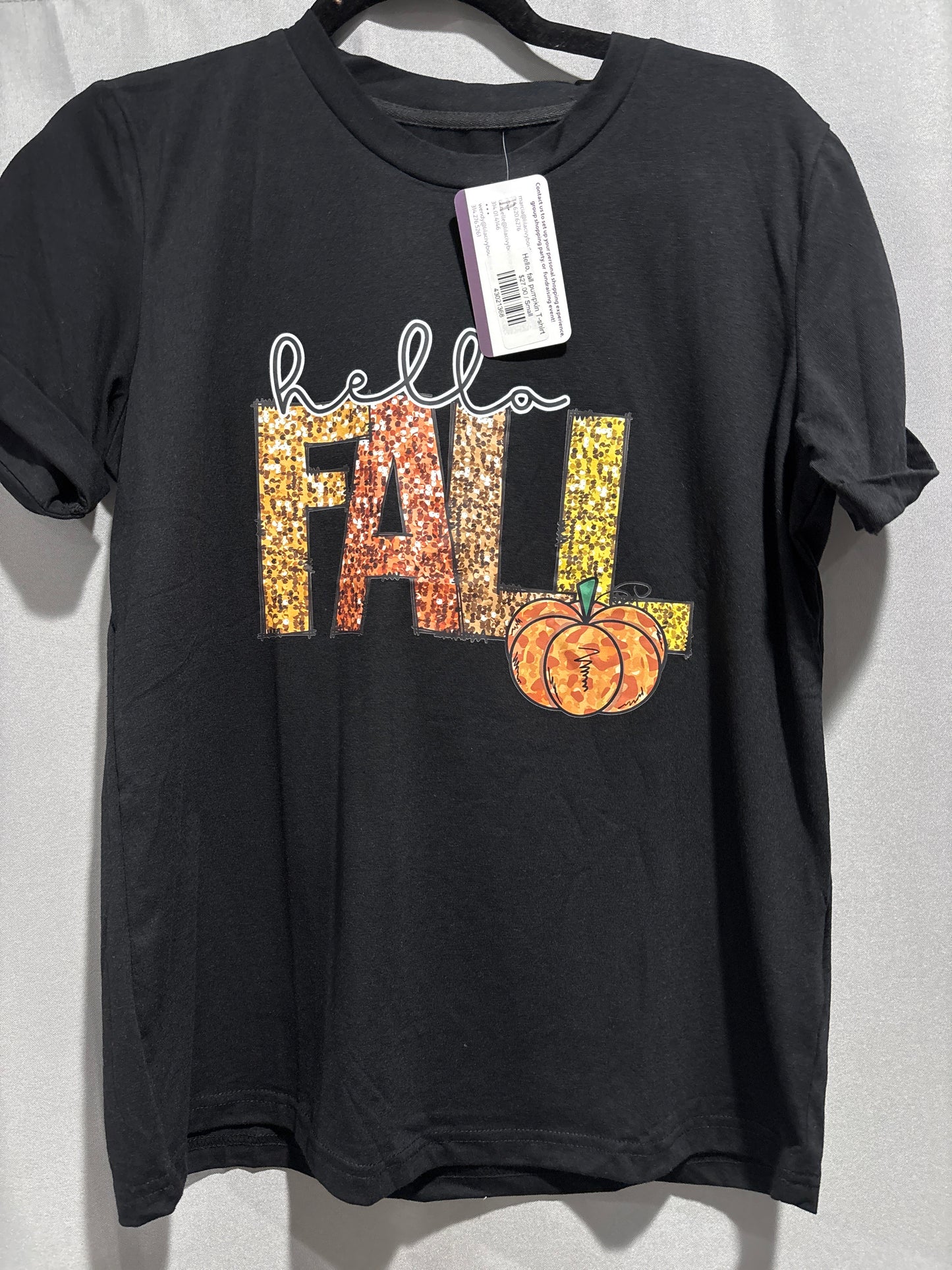 Hello, fall pumpkin T-shirt