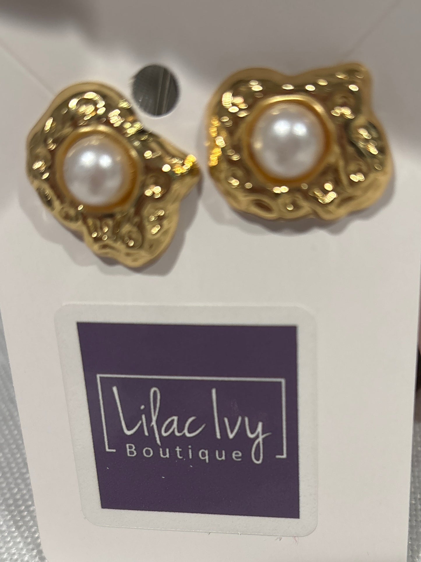 Gold nugget earrings with pearl center
