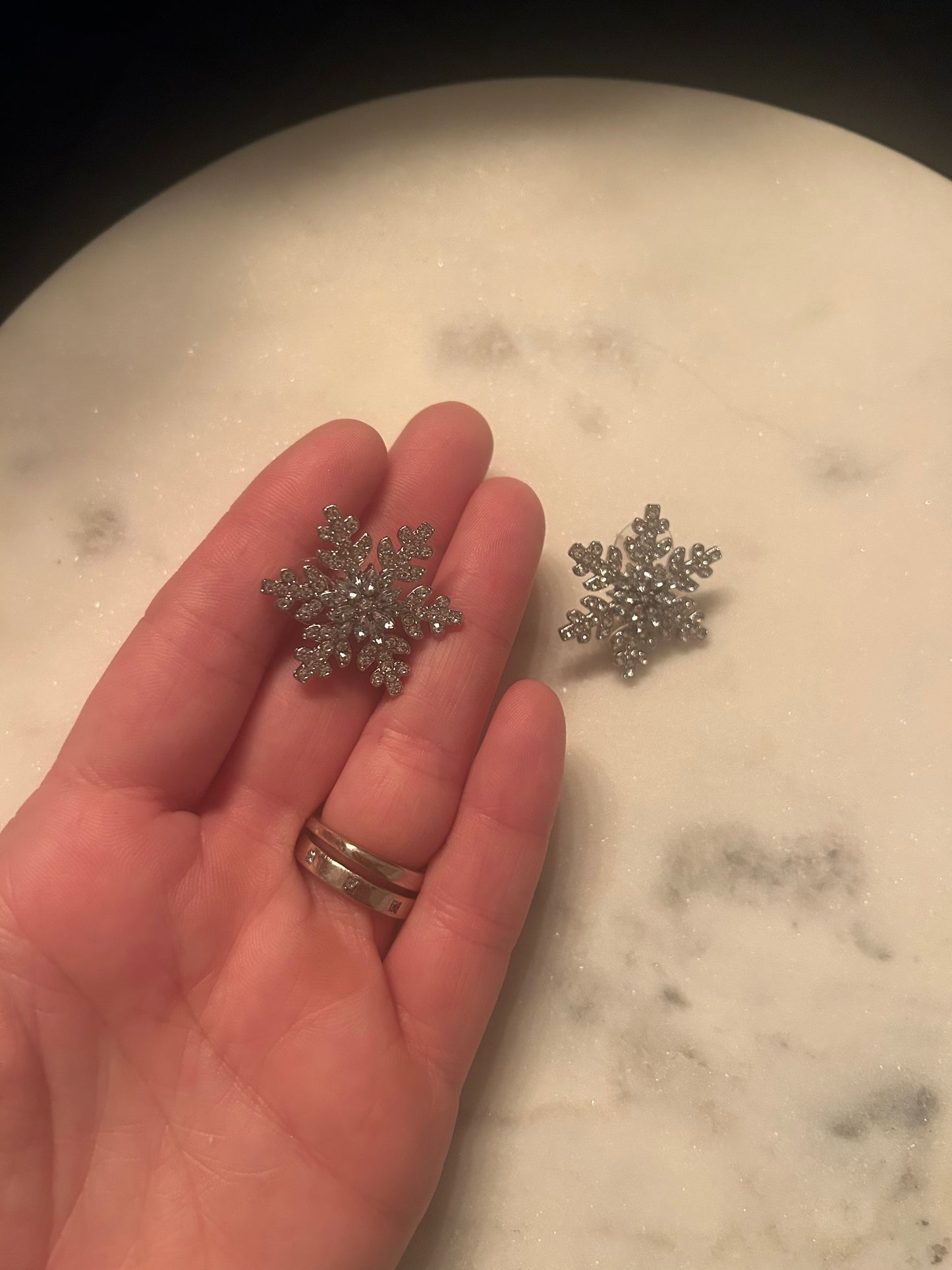 Crystal snowflake earrings