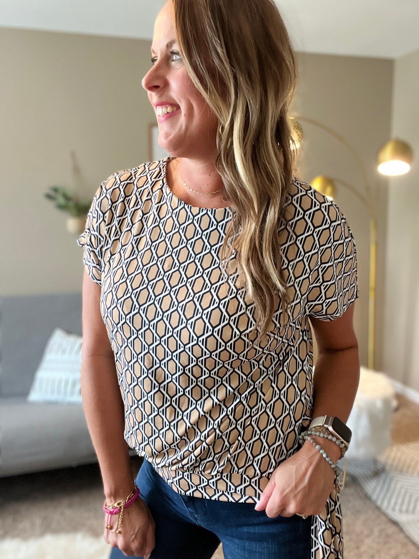 Printed short sleeve banded hem side tie blouse - taupe/ivory
