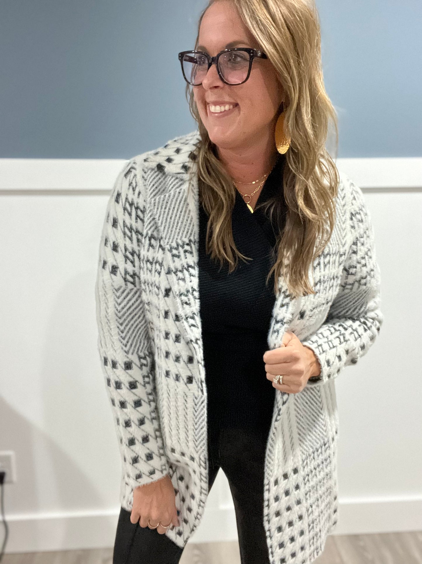 Open front sweater coat Liverpool black/white