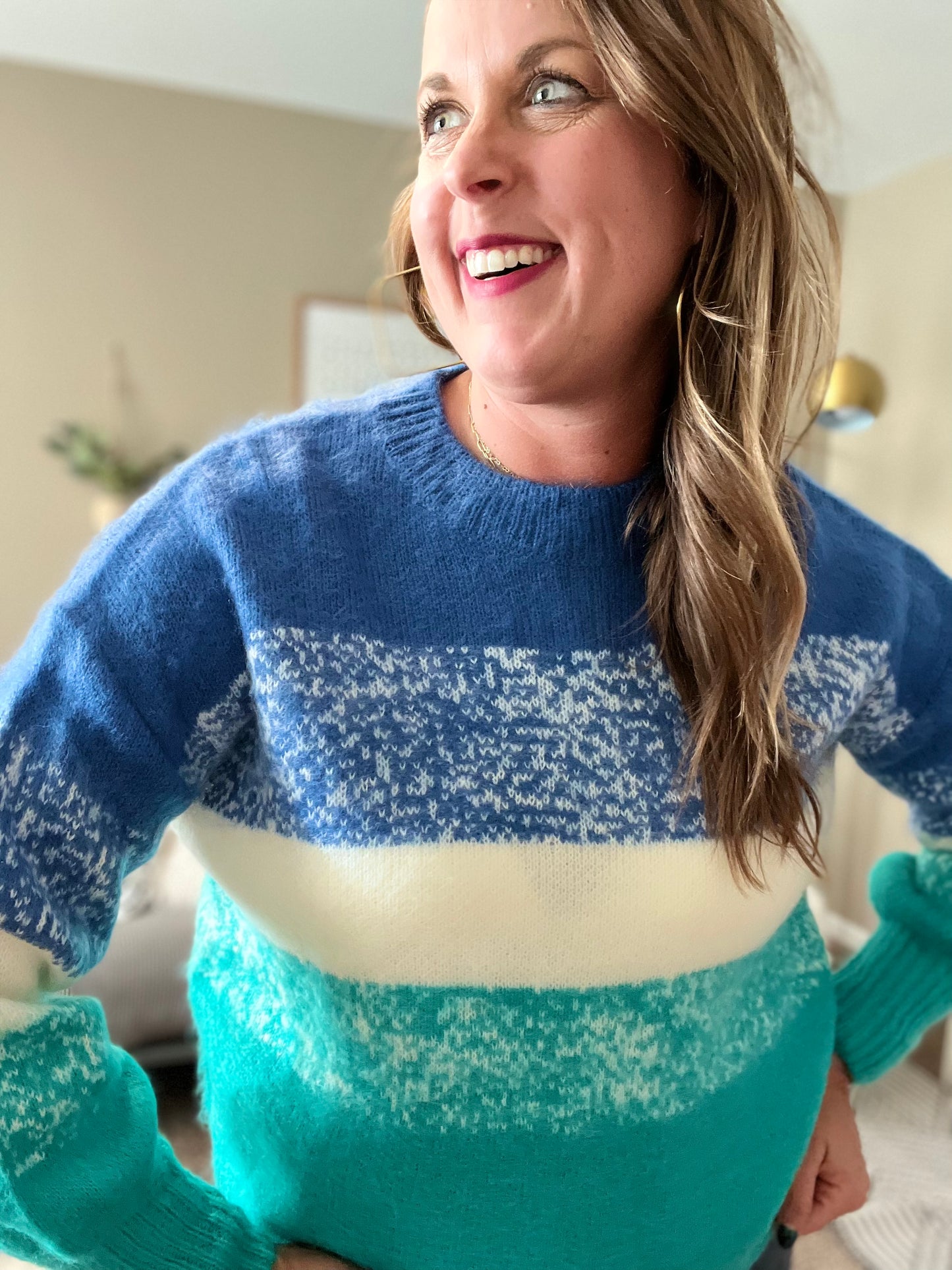 Round neck sweater Blue