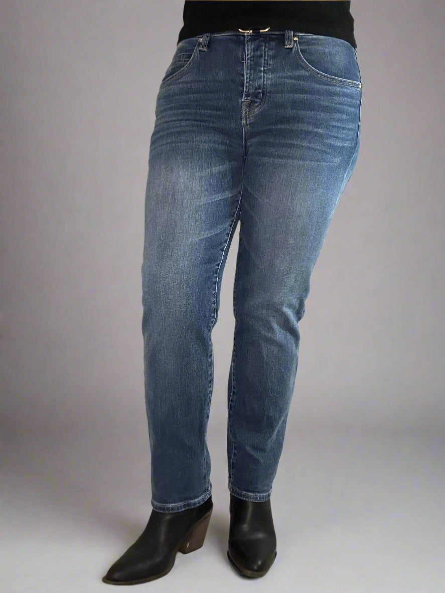 Liverpool keeper boyfriend rolled cuff jeans