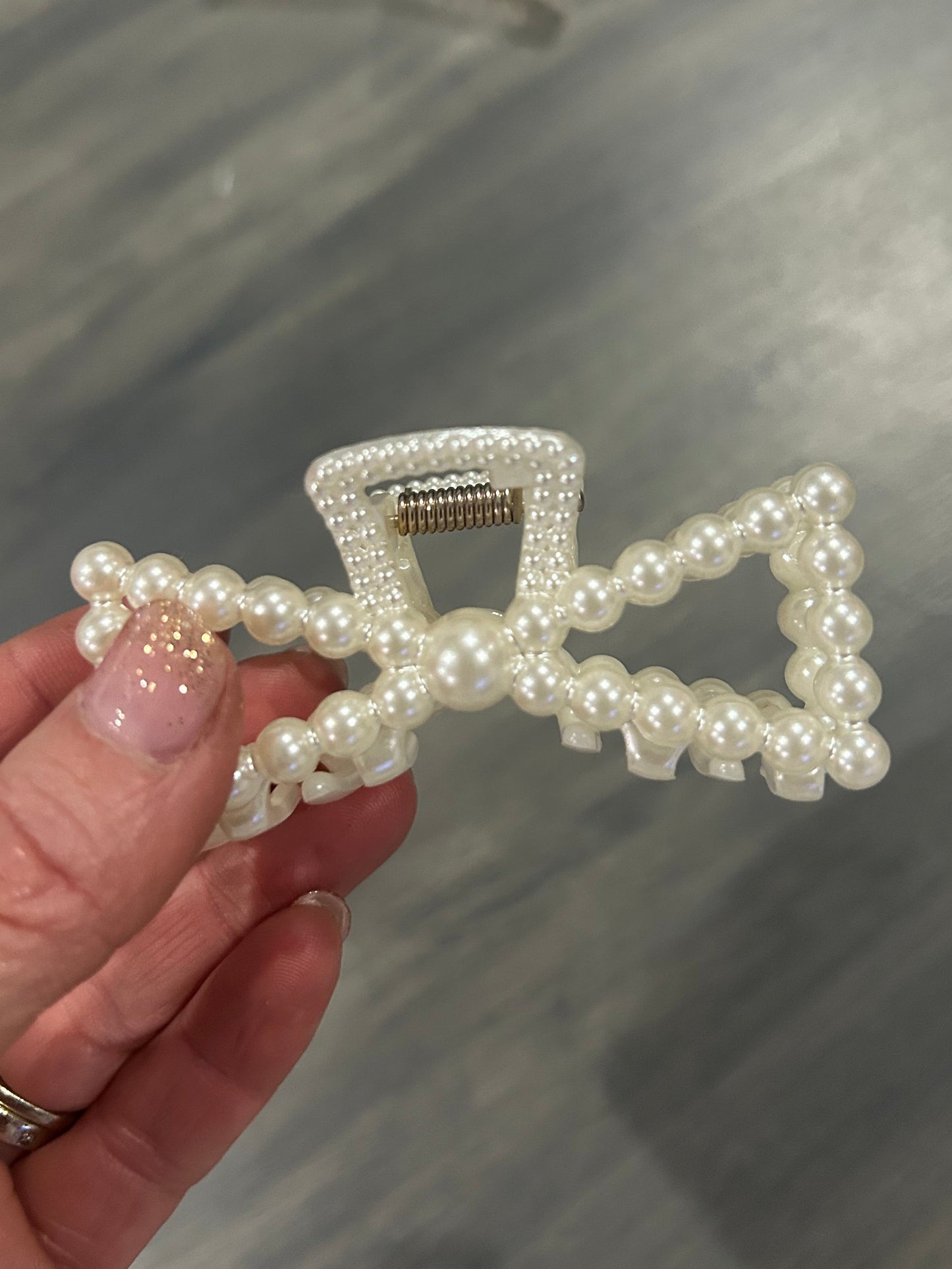 ribbon hair clip