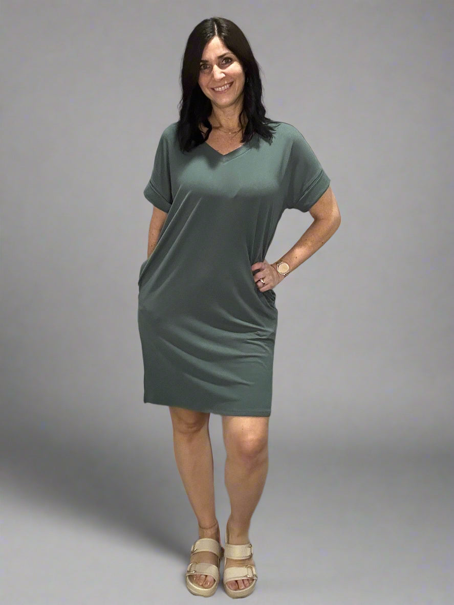 Rolled short sleeve V-neck dress