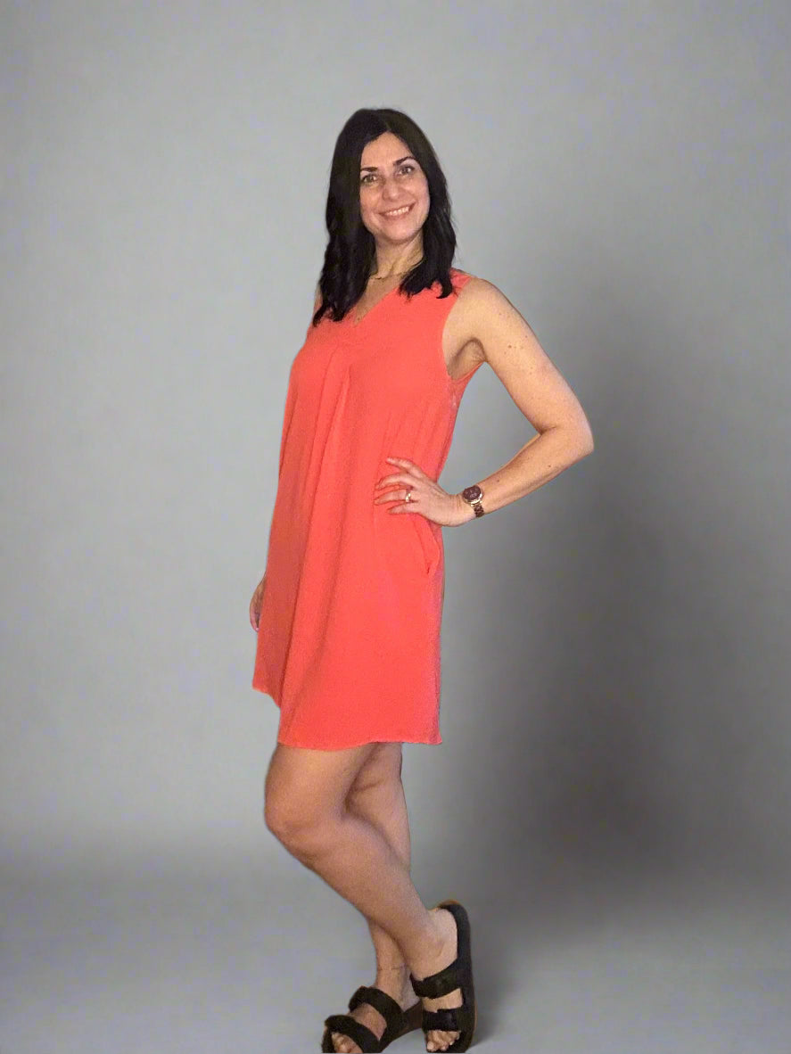 Airflow, V-neck sleeveless dress