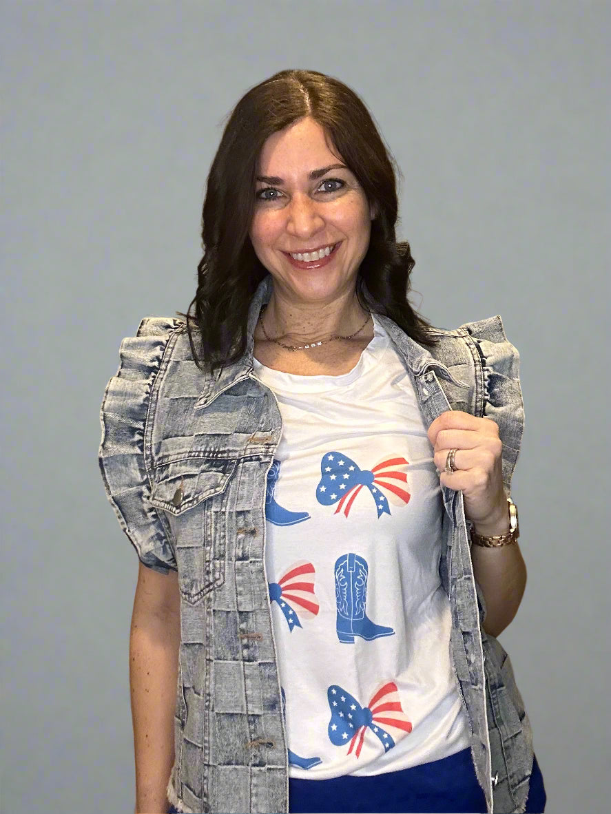 boots and bows patriotic T-shirt