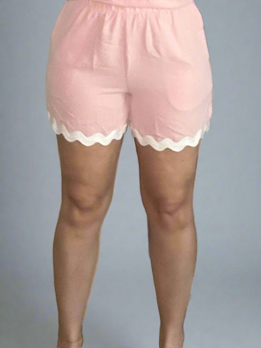 Elastic waist airflow shorts with wavy trim