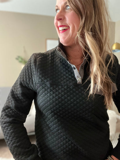 Diamond pattern pull over