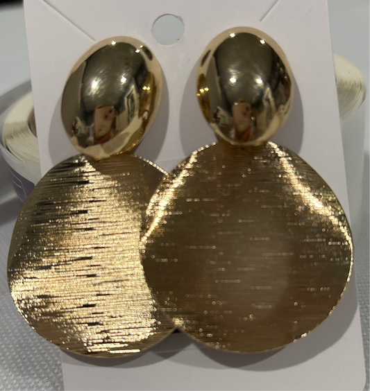 Gold disc drop earrings