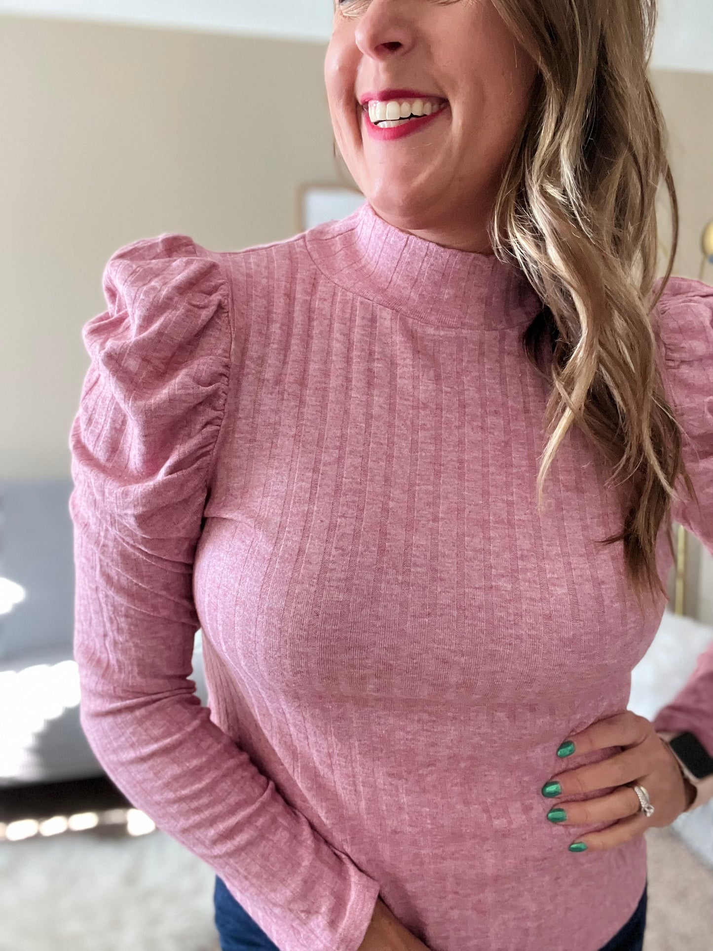 Ribbed mock neck puff long sleeve top