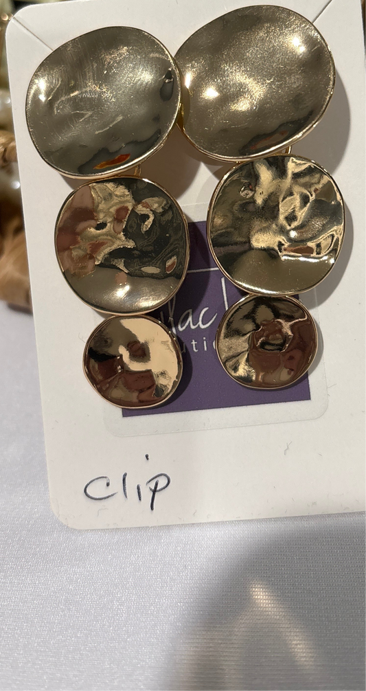 Three circle gold clip earrings