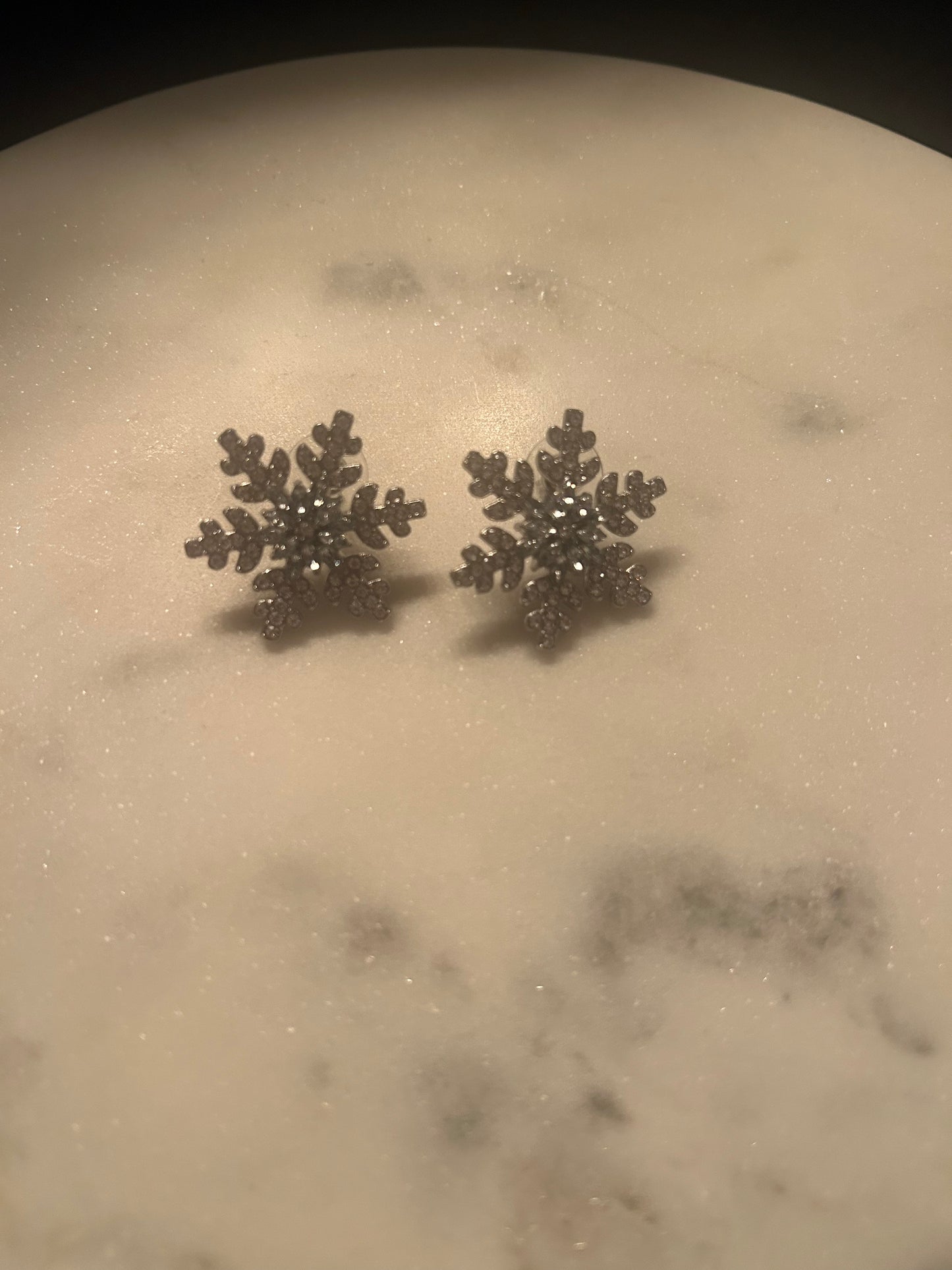 Crystal snowflake earrings