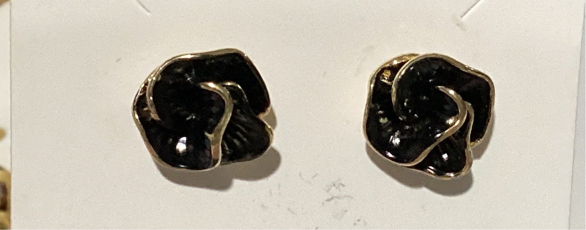Black and gold enamel rose earrings