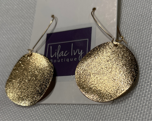 Dazzling gold disc wire earrings
