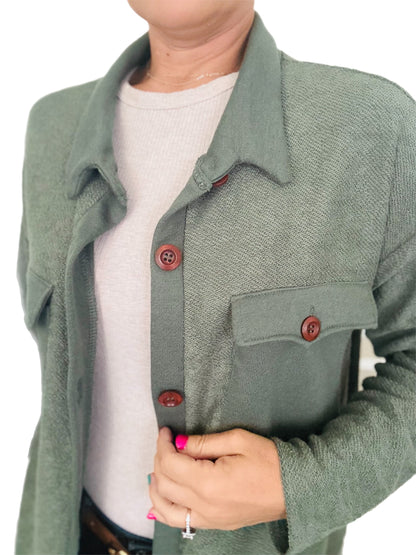 Solid french terry shacket - hunter green