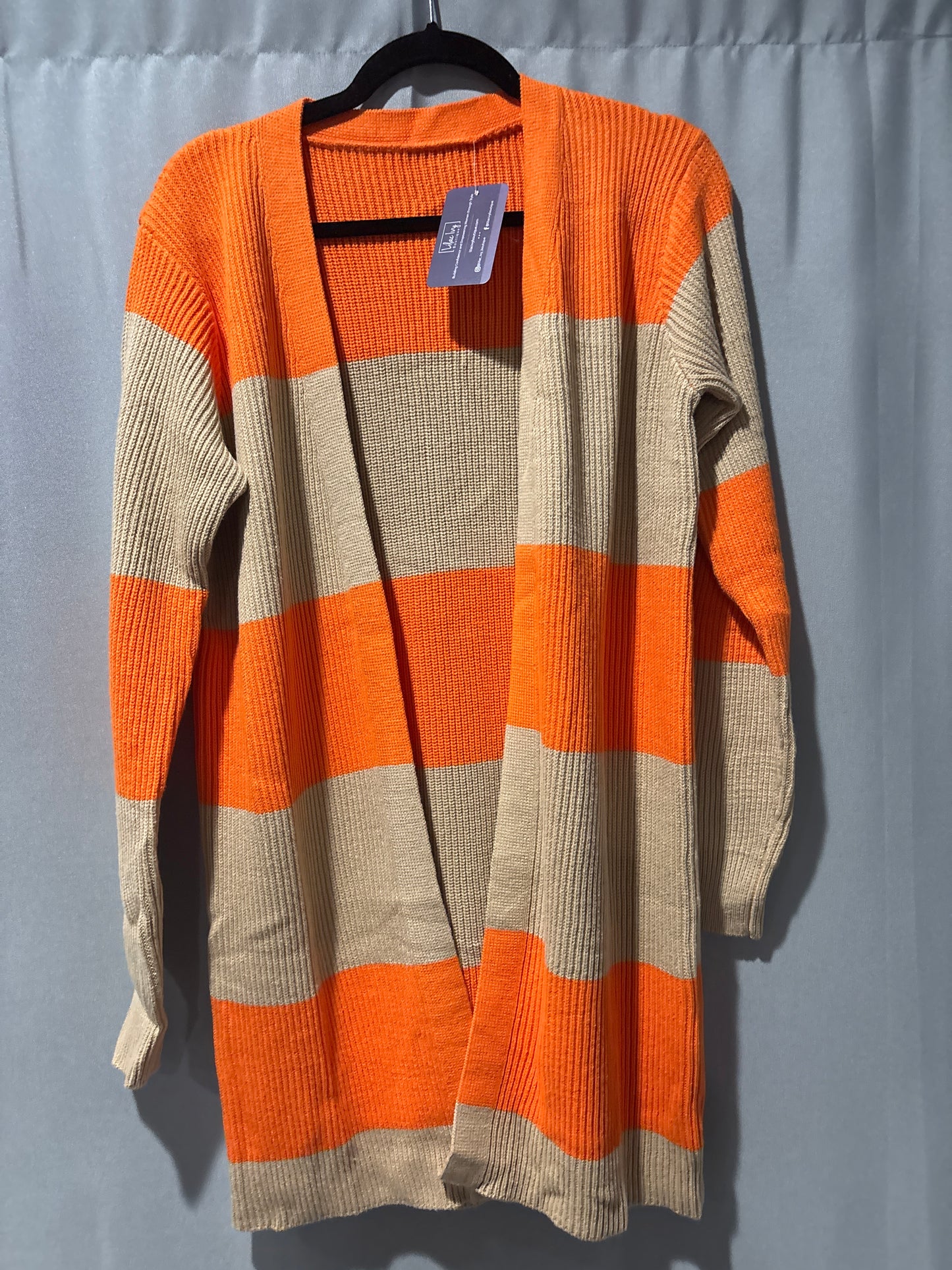 Three-quarter length cardigan