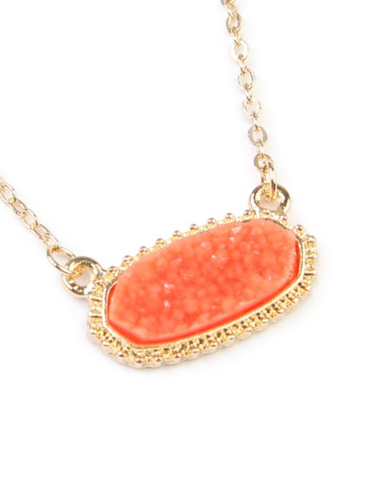 Druzy stone oval gold chain