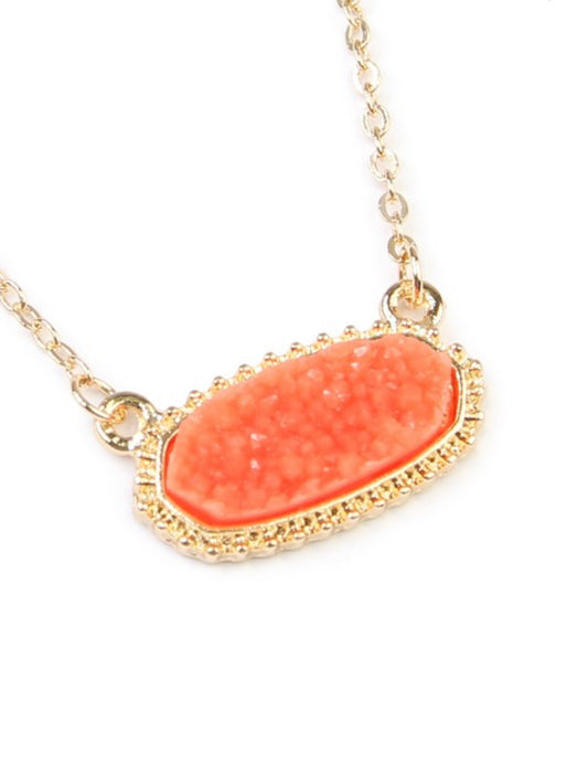 Druzy stone oval gold chain