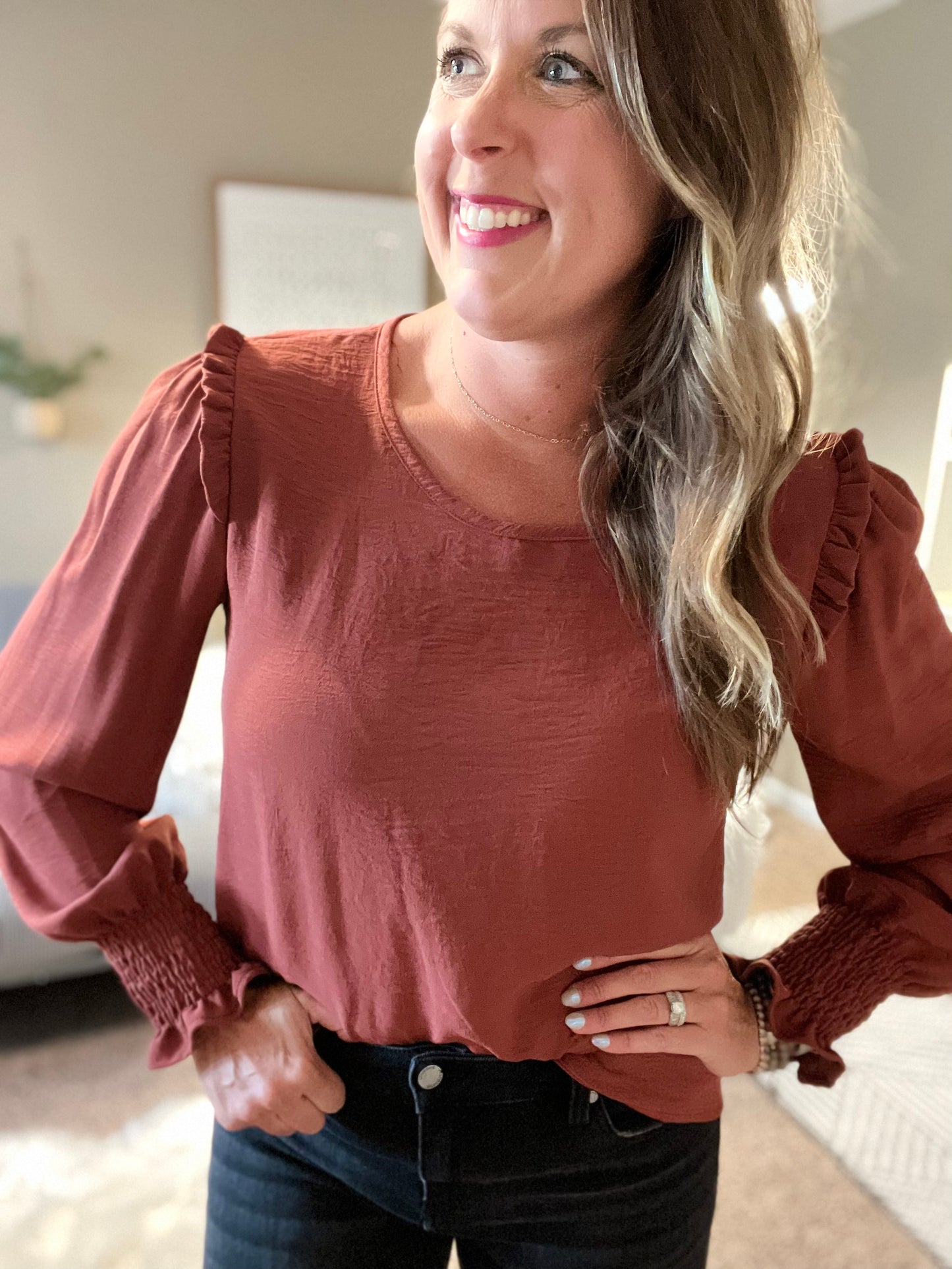 Long sleeve top with ruffle sleeve adobe/red brown