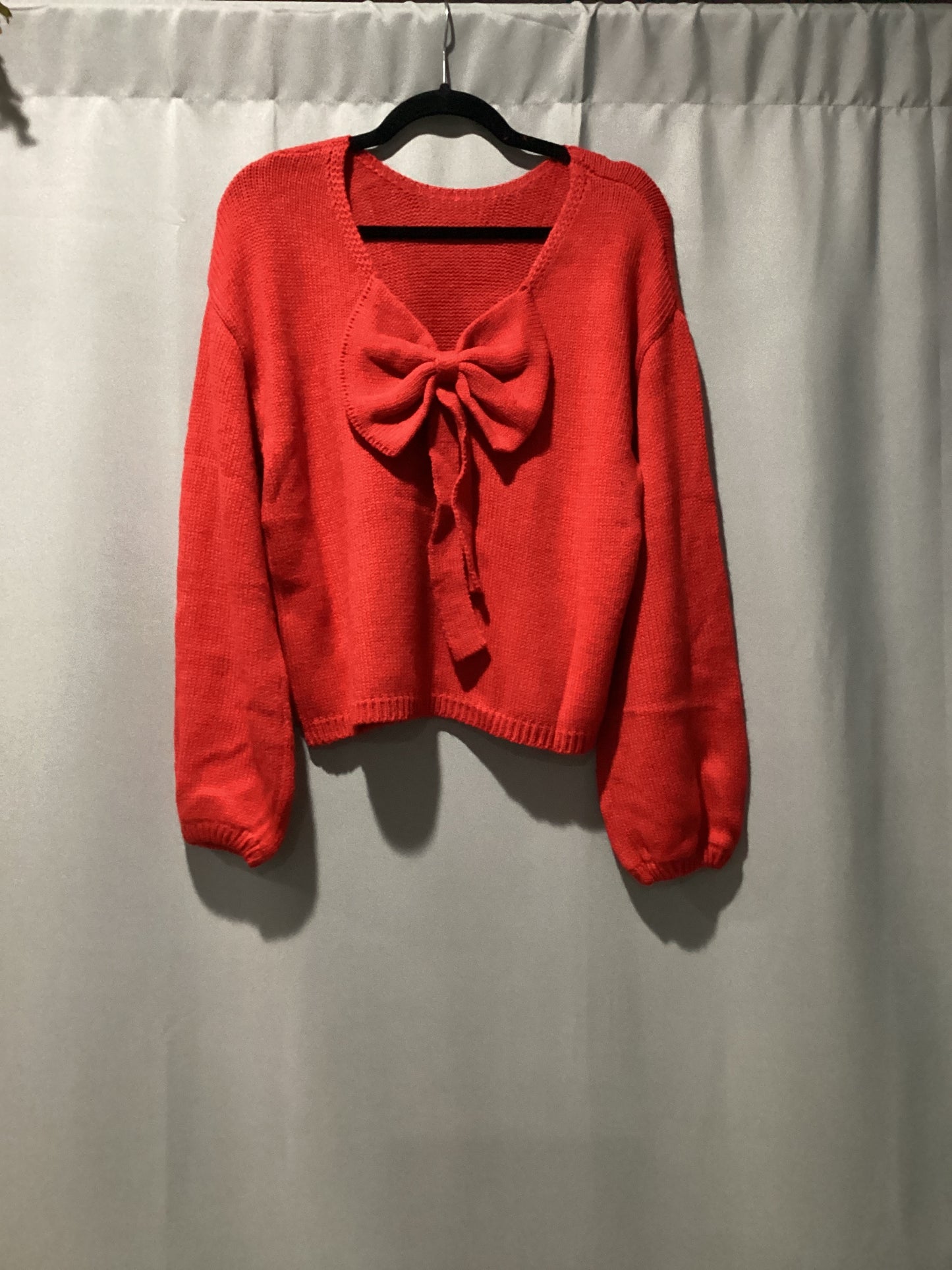 Festive bow backless sweater