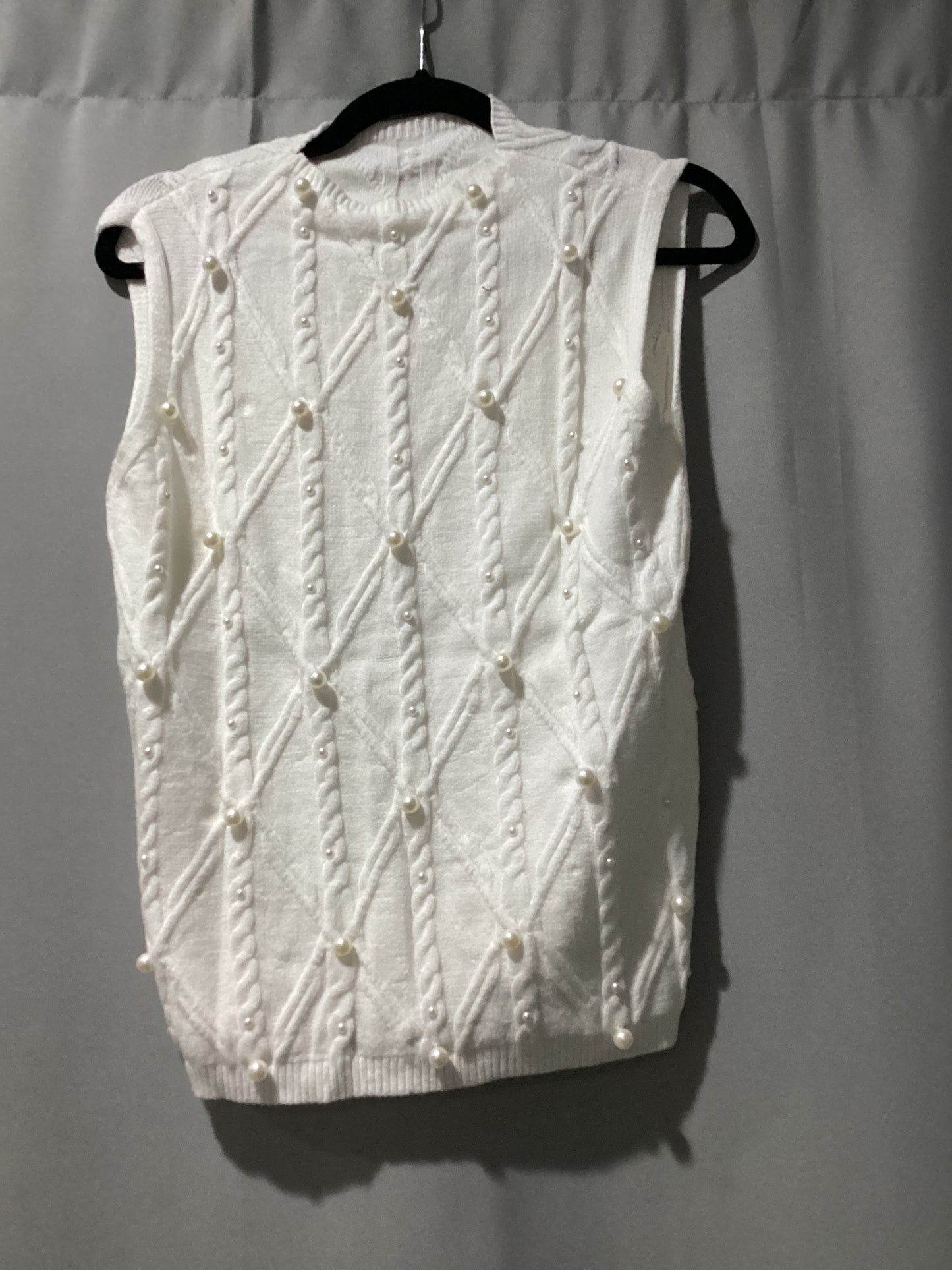 White pearl, high neck sweater vest