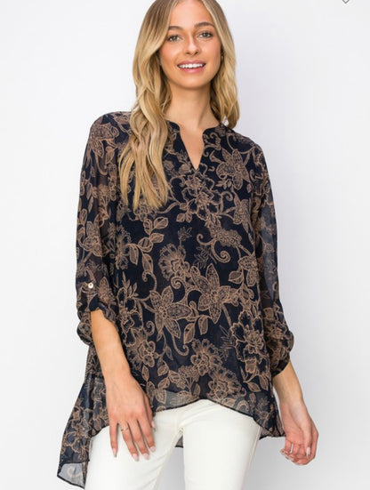 Printed asymmetrical hem blouse