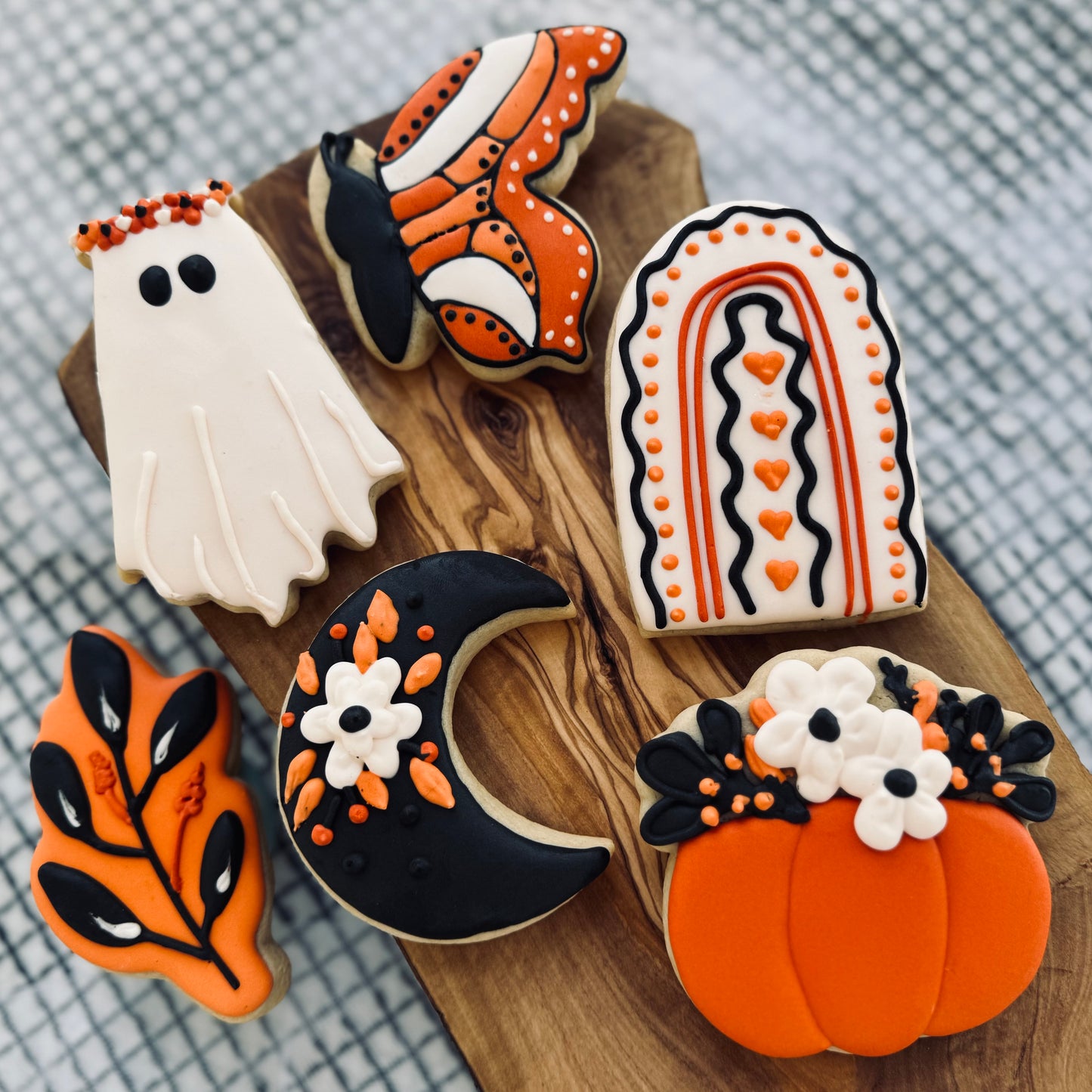 Halloween Cookie Decorating