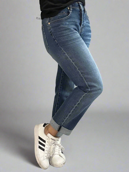 Liverpool keeper boyfriend rolled cuff jeans