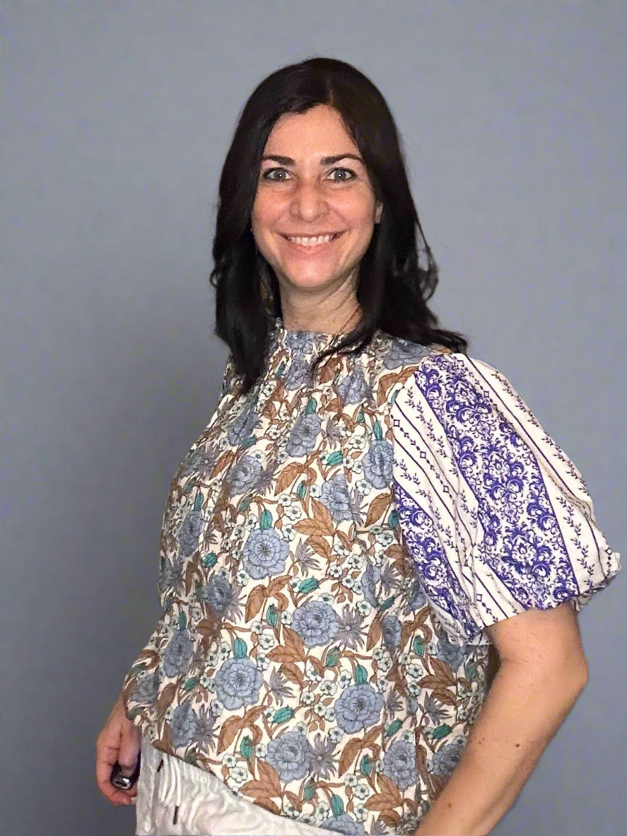 Floral ruffle top with bubble sleeve
