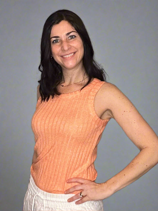 Ribbed, scoop, neck, sleeveless top