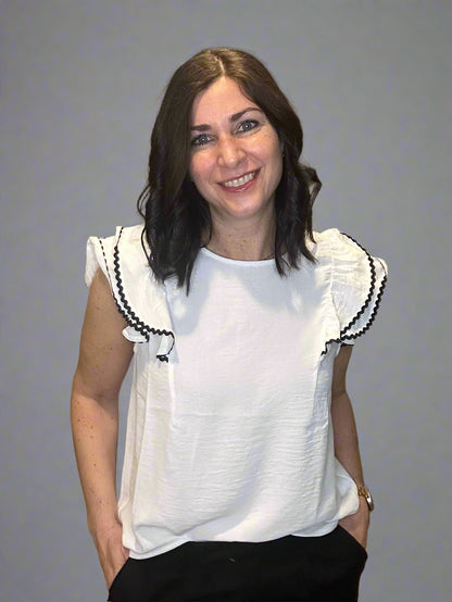 wavy trim, ruffled sleeve top